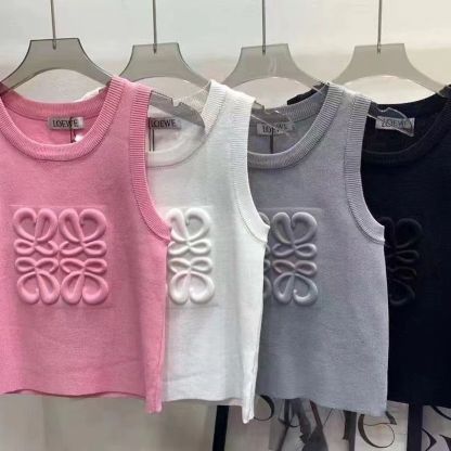 『S-XL』夏のファッション スクエアネック ニット 刺繍入り ノースリーブ ショートベスト - 新スタイル