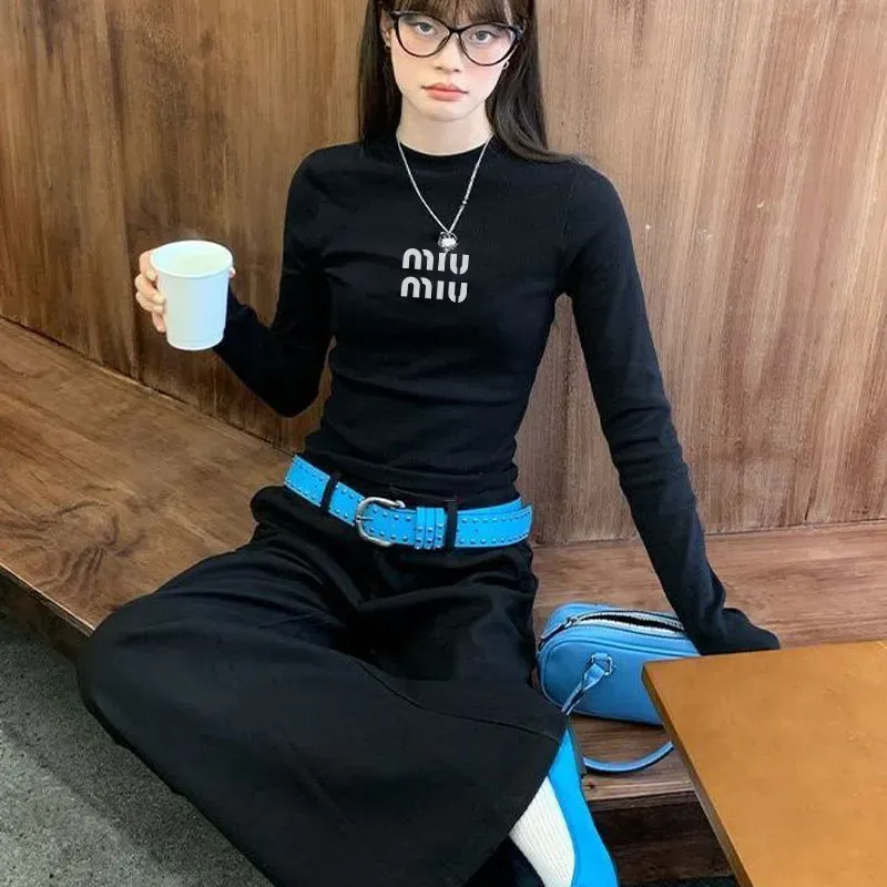 『M-2XL』NO.1人気 シンプル エレガント セクシーストレッチ若見え 長袖Tシャツ