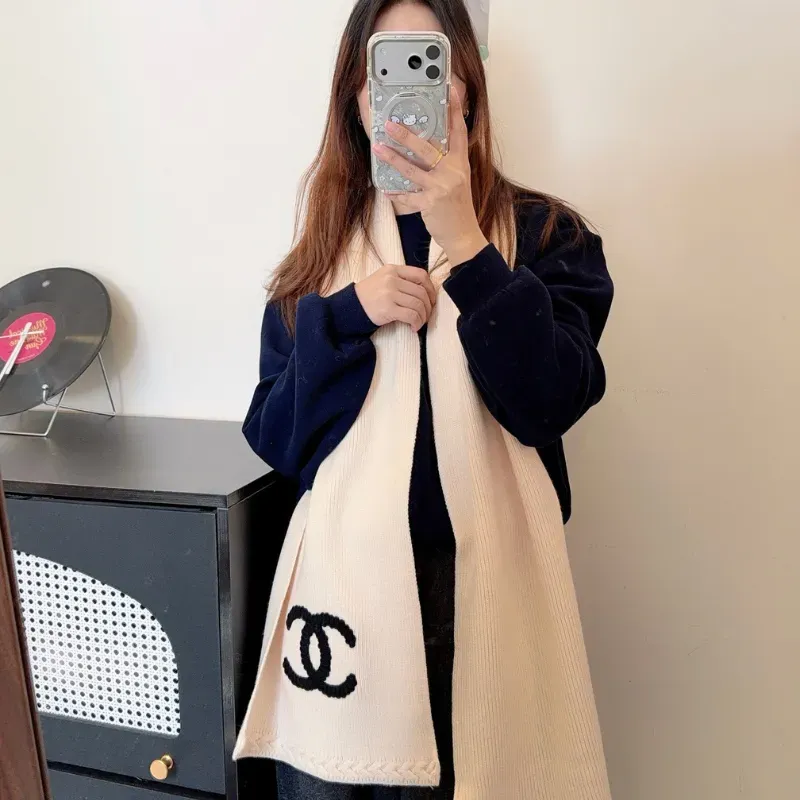 おすすめ 今季も大流行 上品 ファッション ウール 3カラー ニット生地 マフラー