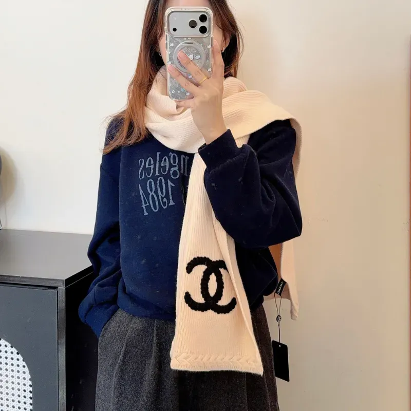 おすすめ 今季も大流行 上品 ファッション ウール 3カラー ニット生地 マフラー