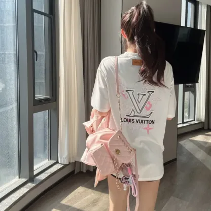『S-L』人気爆発中 着回し最強 モード 快適 ラウンドネック 刺繍 半袖 Ｔシャツ