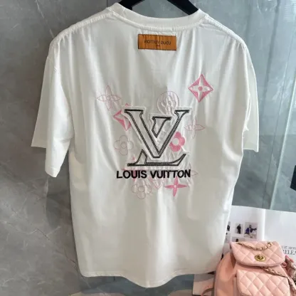 『S-L』人気爆発中 着回し最強 モード 快適 ラウンドネック 刺繍 半袖 Ｔシャツ