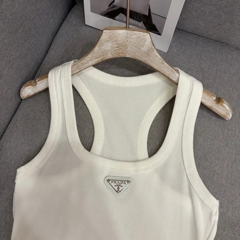 『フリーサイズ』存在感 元気いっぱい シンプル ノースリープ Uネック ワンピース