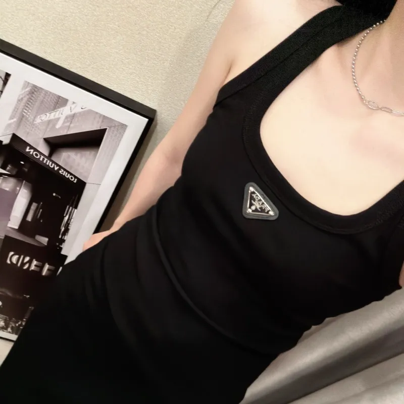 『フリーサイズ』存在感 元気いっぱい シンプル ノースリープ Uネック ワンピース