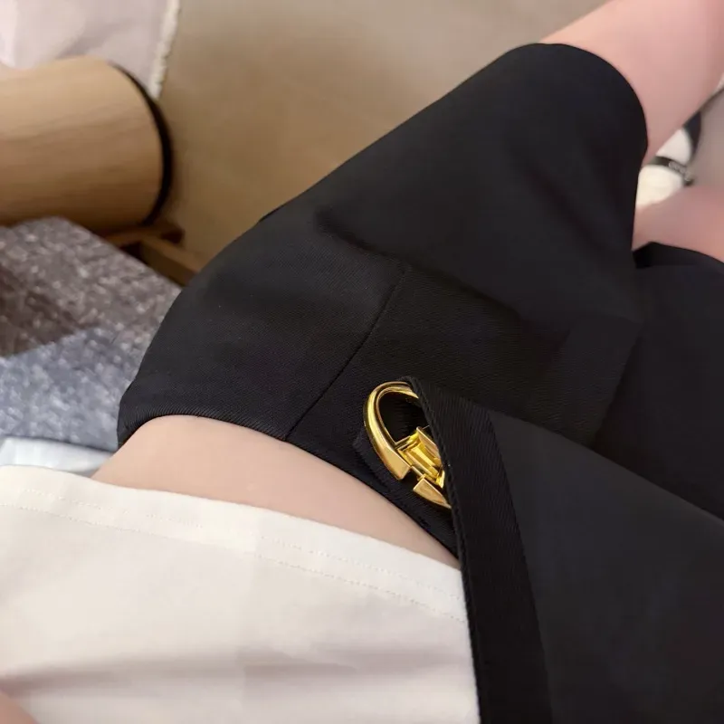 『S-L』単品注文 好感度100％ 質感のいい モード 刺繍 半袖 Ｔシャツ/ショートパンツ
