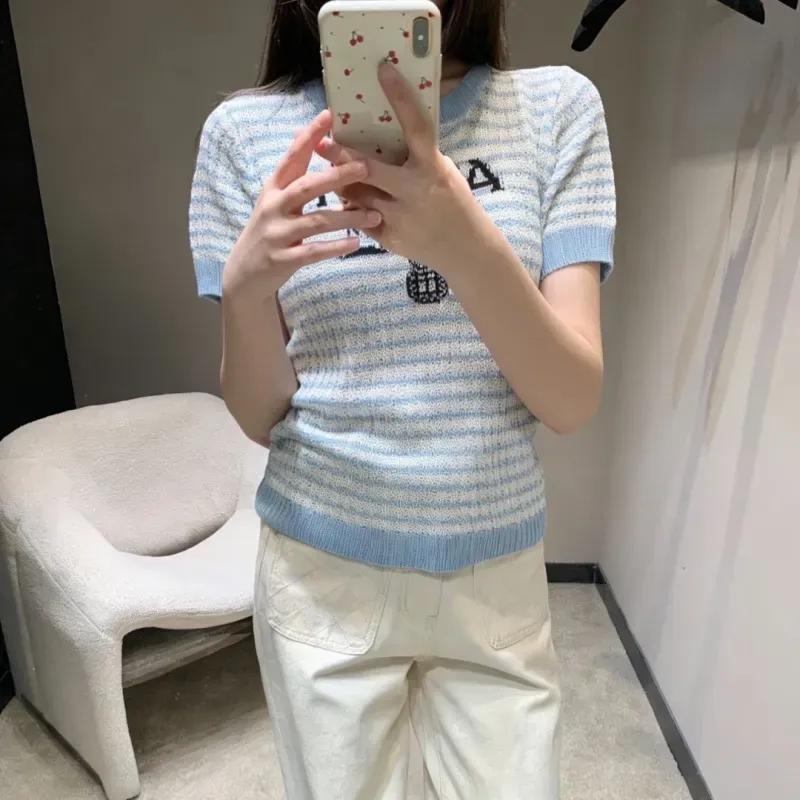 『フリーサイズ』今季も大流行 組み合わせやすい キレカジ ボーダー柄 半袖 Ｔシャツ