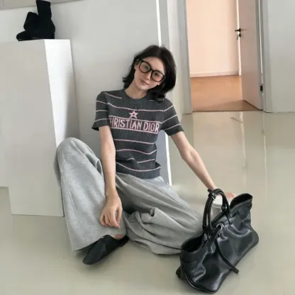 『フリーサイズ』NO.1人気 優しい雰囲気 モード ボーダー柄 半袖 Ｔシャツ