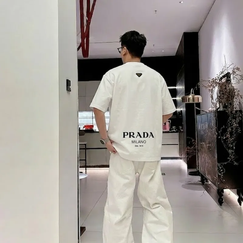 『S-4XL』激売れ中 スタイリッシュシンプル 快適 手触り良く合わせやすい Ｔシャツ