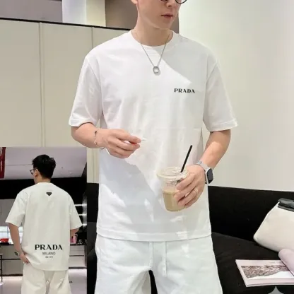 『S-4XL』激売れ中 スタイリッシュシンプル 快適 手触り良く合わせやすい Ｔシャツ