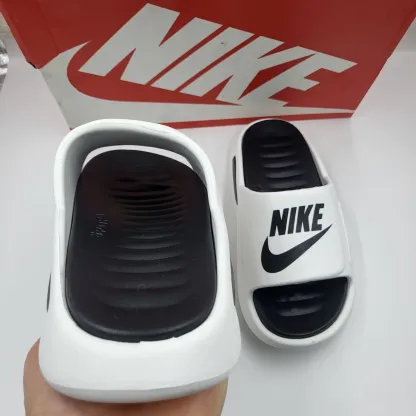 着心地良い ユニセックス 柔らかい 快適な履き心地 軽量スリッパ