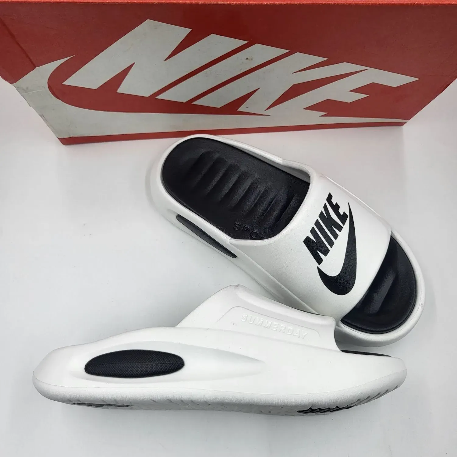 着心地良い ユニセックス 柔らかい 快適な履き心地 軽量スリッパ