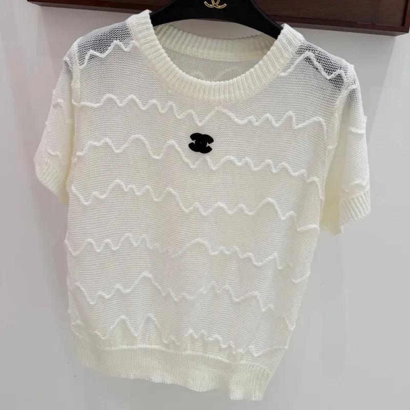 『フリーサイズ』大活躍 超人気商品 大人の定番 フェミニン ニット 半袖 Ｔシャツ