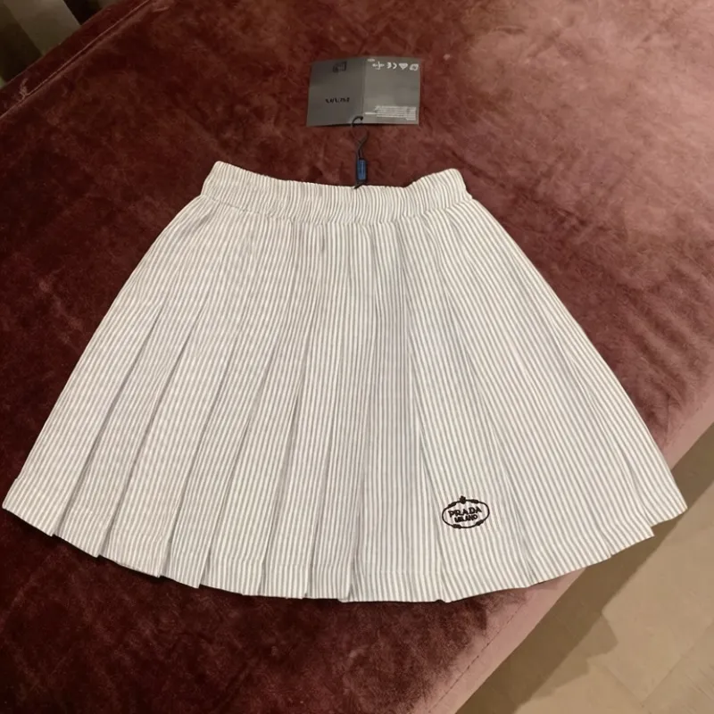『S-L』単品注文 すすめ 大人らしい カジュアル ボーダー柄 Ｔシャツ/スカート