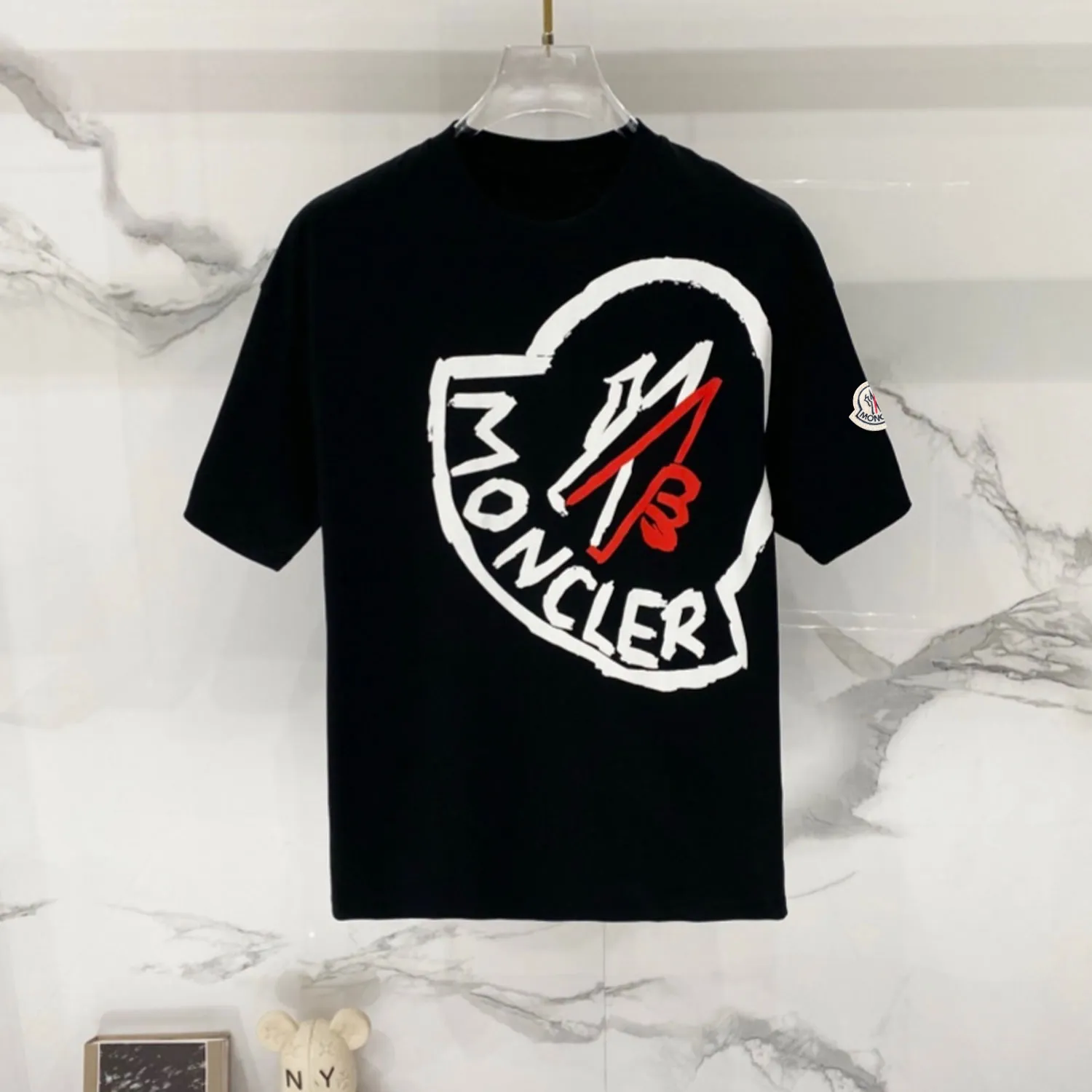 『S-4XL』お気に入り スタイリッシュ デイリー快適 軽量 合わせやすいＴシャツ