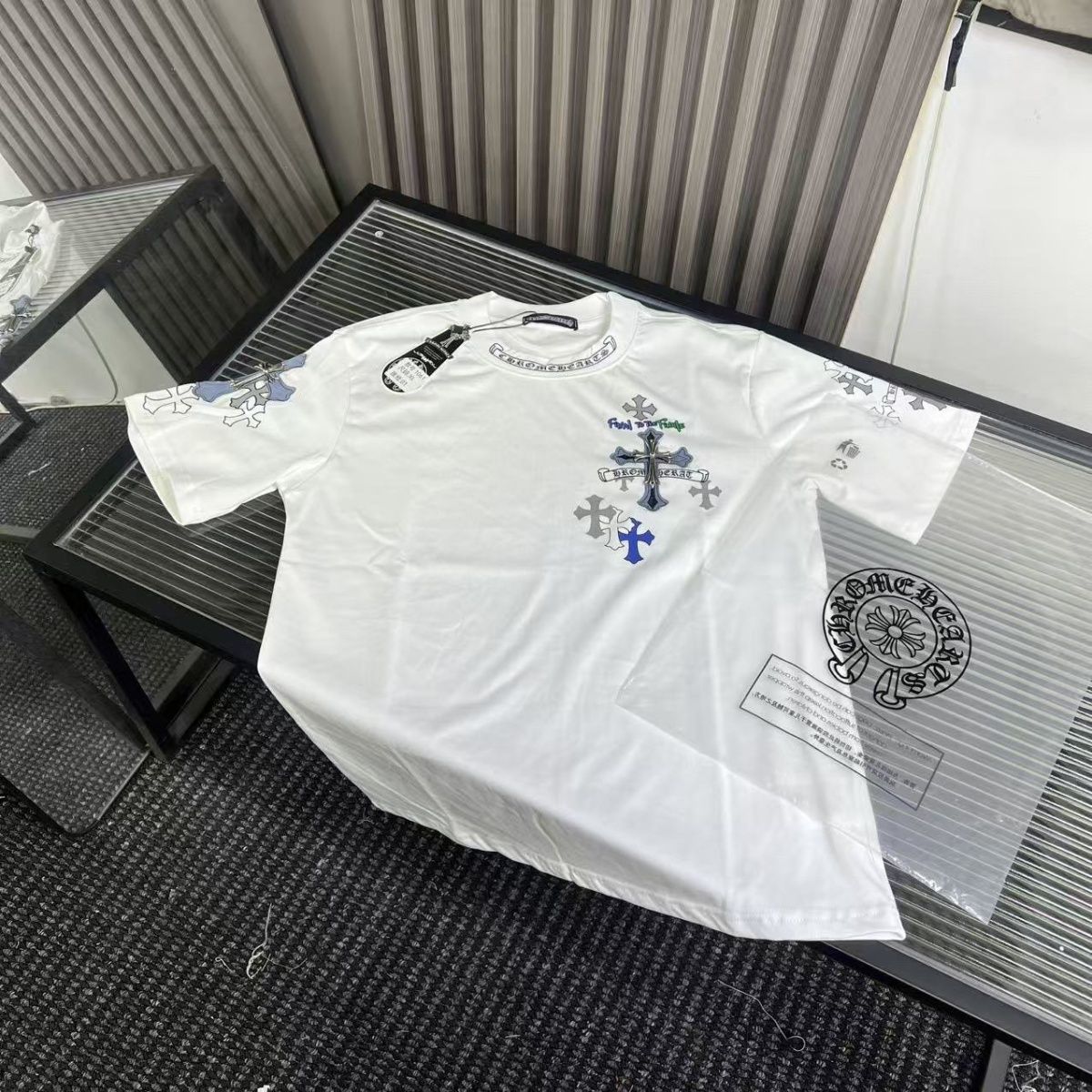 夏の人気商品！軽やかな着心地のラグジュアリーな半袖カジュアルトップス（カップル向け万能アイテム）