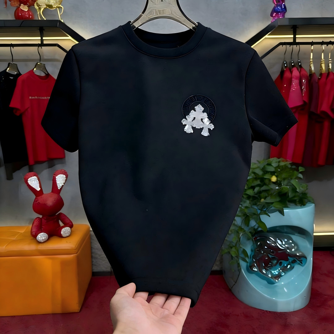 【L-5XL】重厚な刺繍と高品質のスパンコールが施された、ファッショナブルでカジュアルなベースレイヤーのラウンドネックプルオーバー半袖Tシャツ。