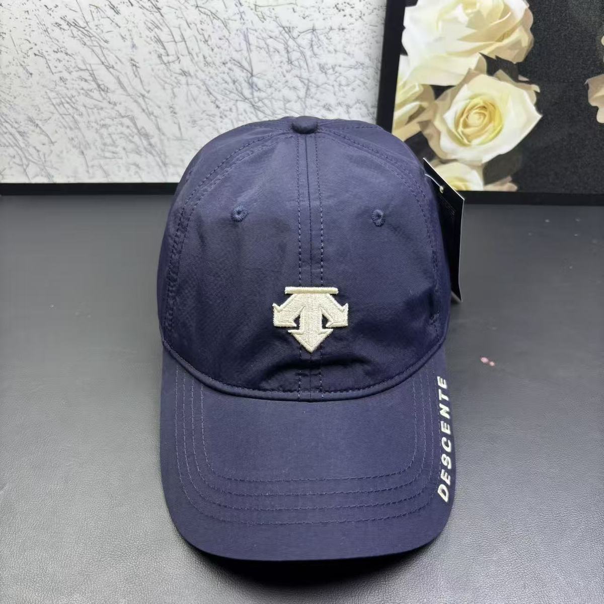 刺繍入りアウトドアカジュアルファッショナブル通気性野球帽/ダックビルキャップ男女兼用日焼け防止