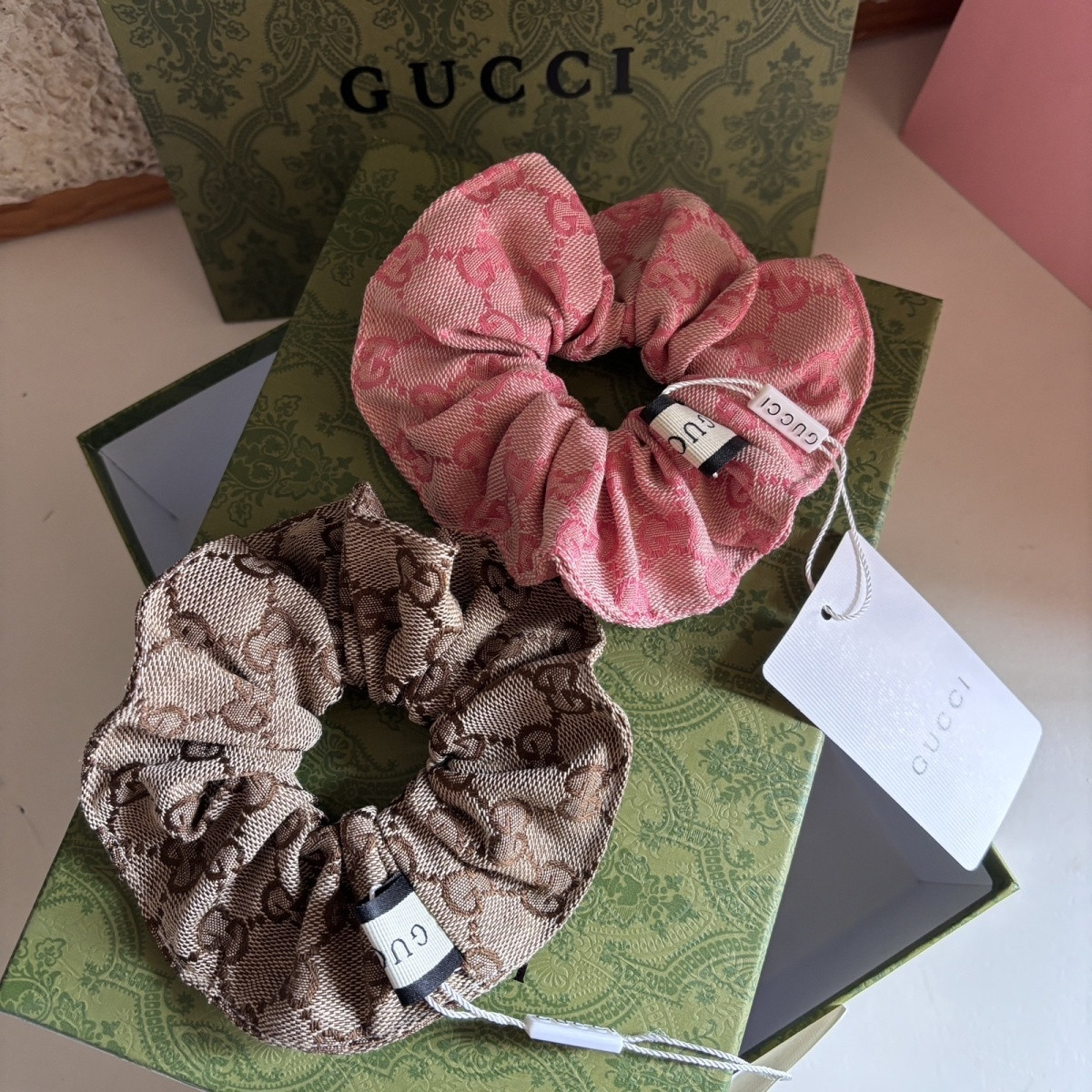 質感のいい 合わせやすい ファッション シュシュ ヘアゴム ヘアアクセサリー