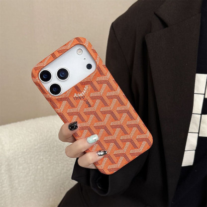 トレンドブランドのスマホケース、セミクローズドハードケース、プレミアムiPhoneケース