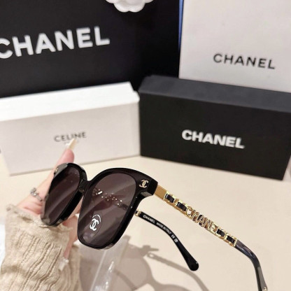 日焼け止めと紫外線カット機能を備えた、トレンド感あふれる高級サングラス