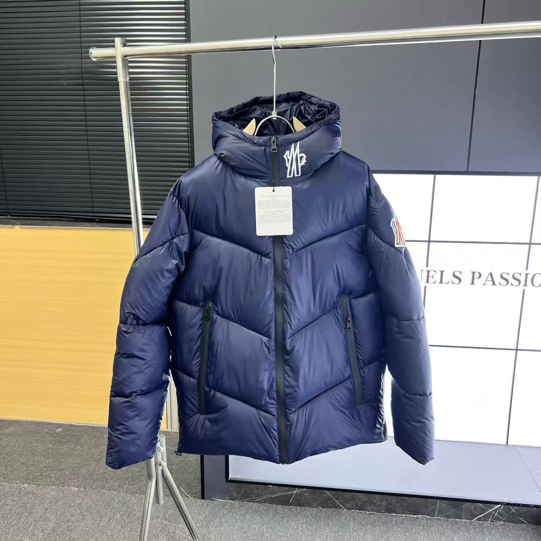 新しい冬のフード付き刺繍入り厚手のカップル綿詰めコート/ジャケット、暖かいアウターウェア