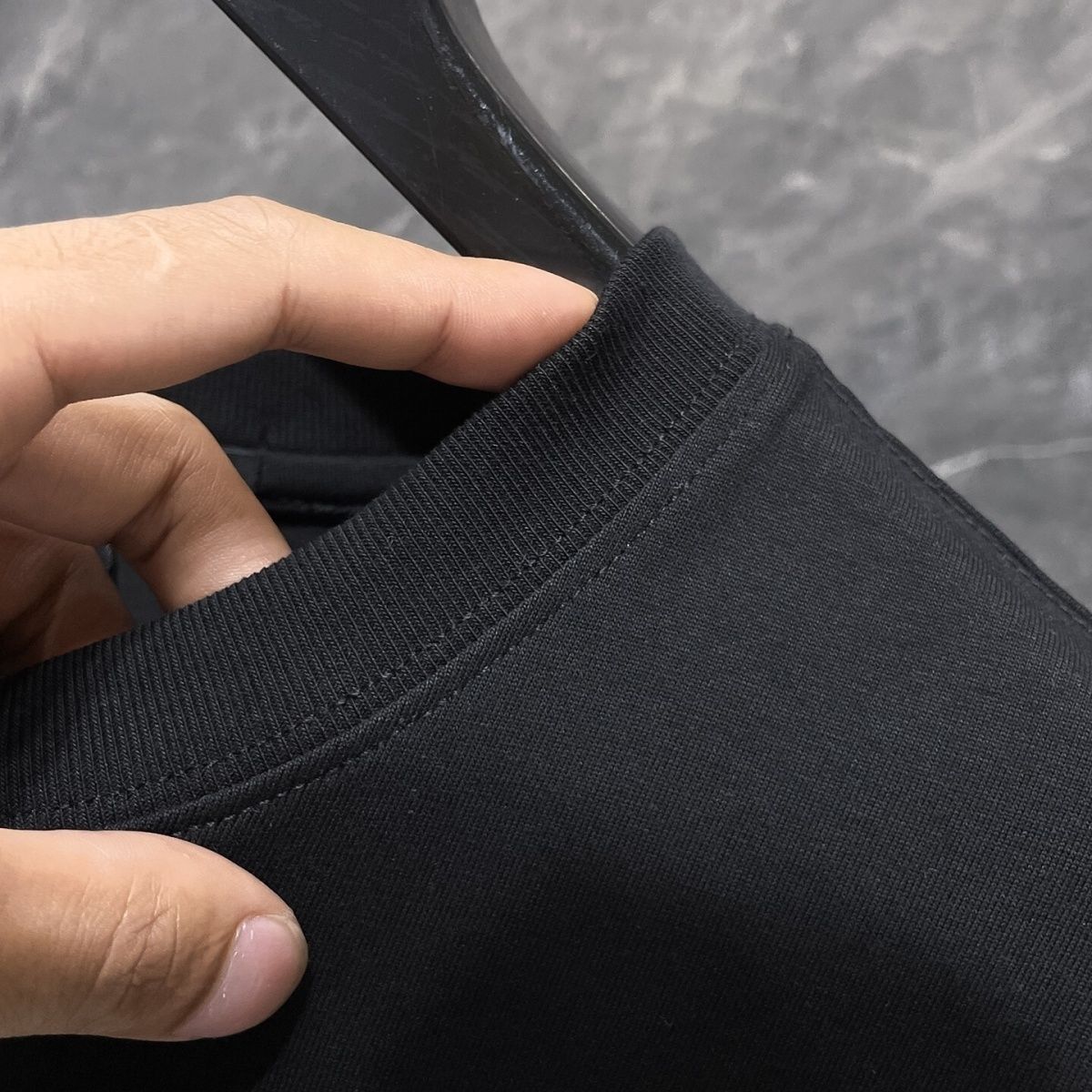 『S-XL』トレンディなプリント柄の半袖Tシャツ ゆったりとした着心地で、通気性に優れ、高品質なトップスです