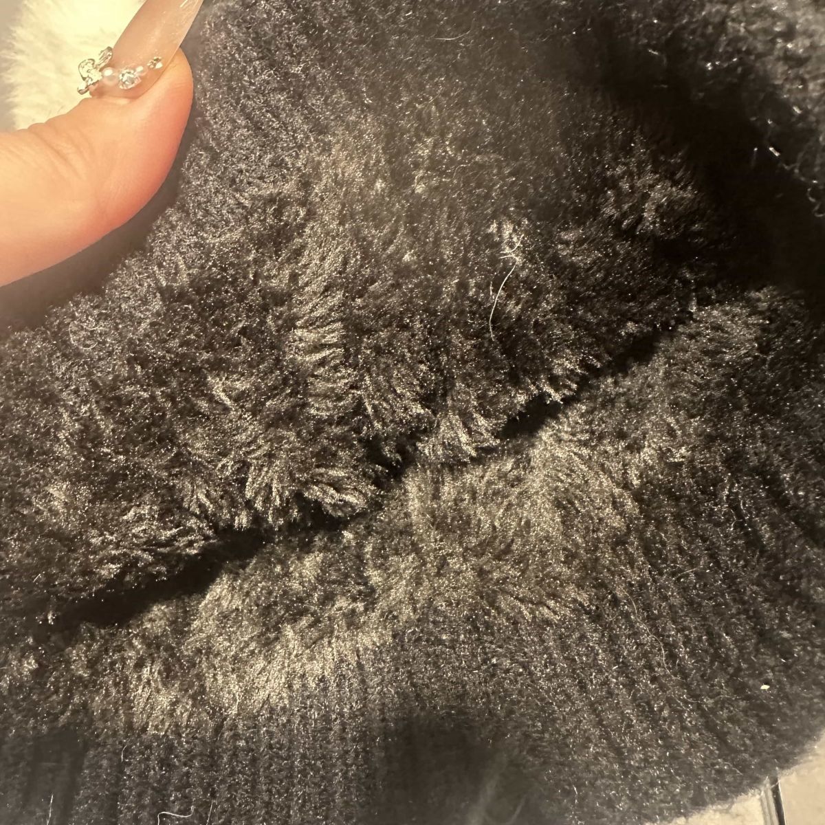 男性と女性用の新しい厚手のニット帽、多目的アウトドアスタイル、暖かい、防寒、カジュアル、耳あて付き。