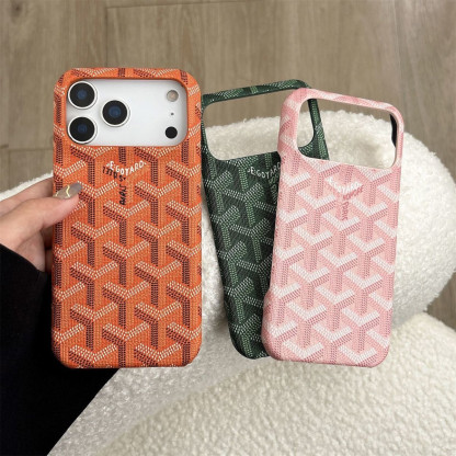 トレンドブランドのスマホケース、セミクローズドハードケース、プレミアムiPhoneケース