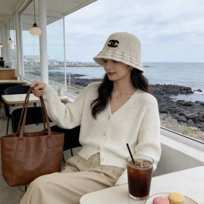 着回し力抜群 ナチュラルスタイル 大人可愛い シンプル ハット
