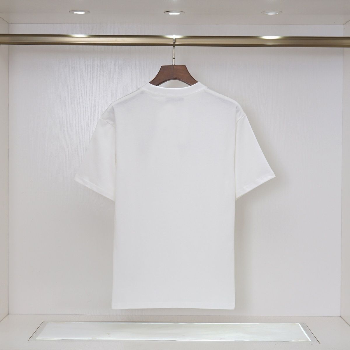新作刺繍入りクルーネックTシャツ、トレンディな半袖カジュアル万能トップス
