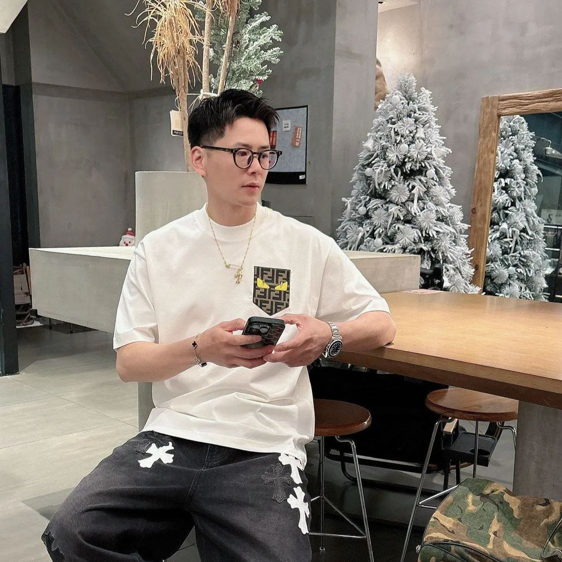【S-5XL】ファッショナブルで高品質な半袖Tシャツ、ゆったりとしたコットンTシャツ