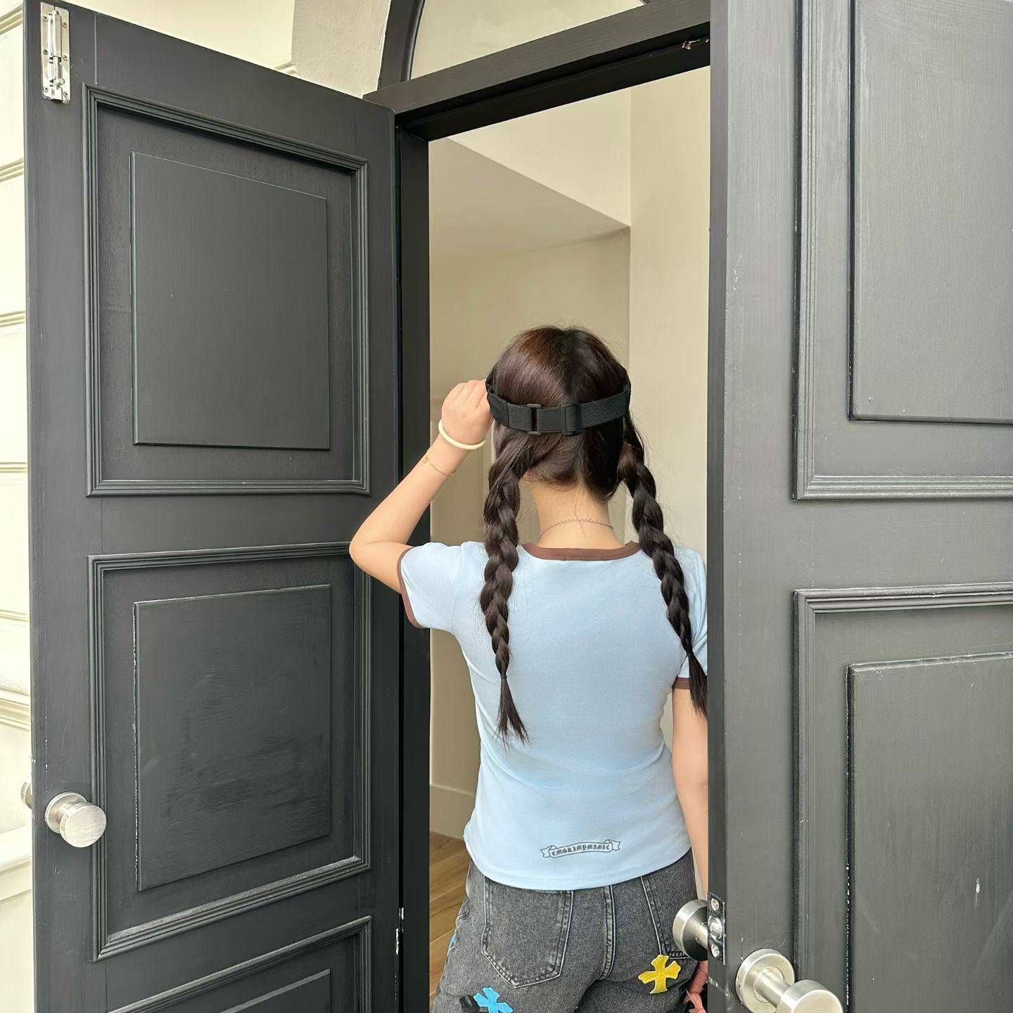 夏のトレンド半袖シャツ、スリムに見えるトップス