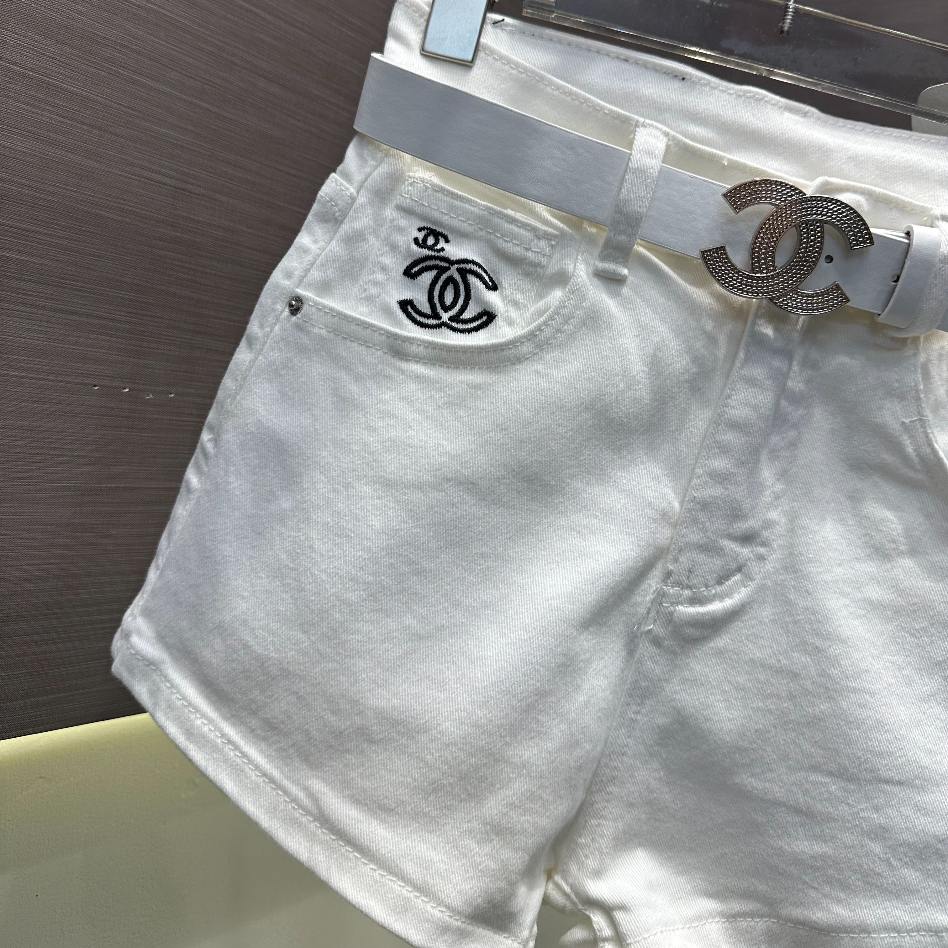 [Copy]春らしい刺繍入りの丈夫なストレートレッグハイウエストワイドレッグジーンズ、万能デニムパンツ