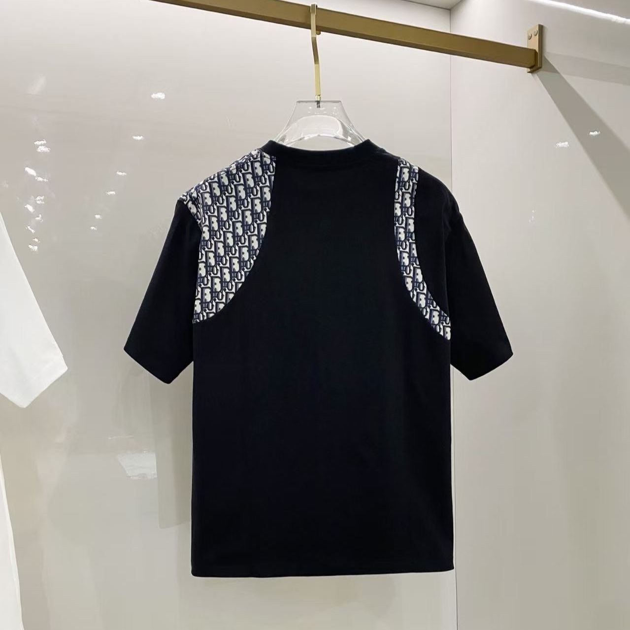 新作ラウンドネックスタイリッシュ半袖トップス、夏のトレンド万能トップス