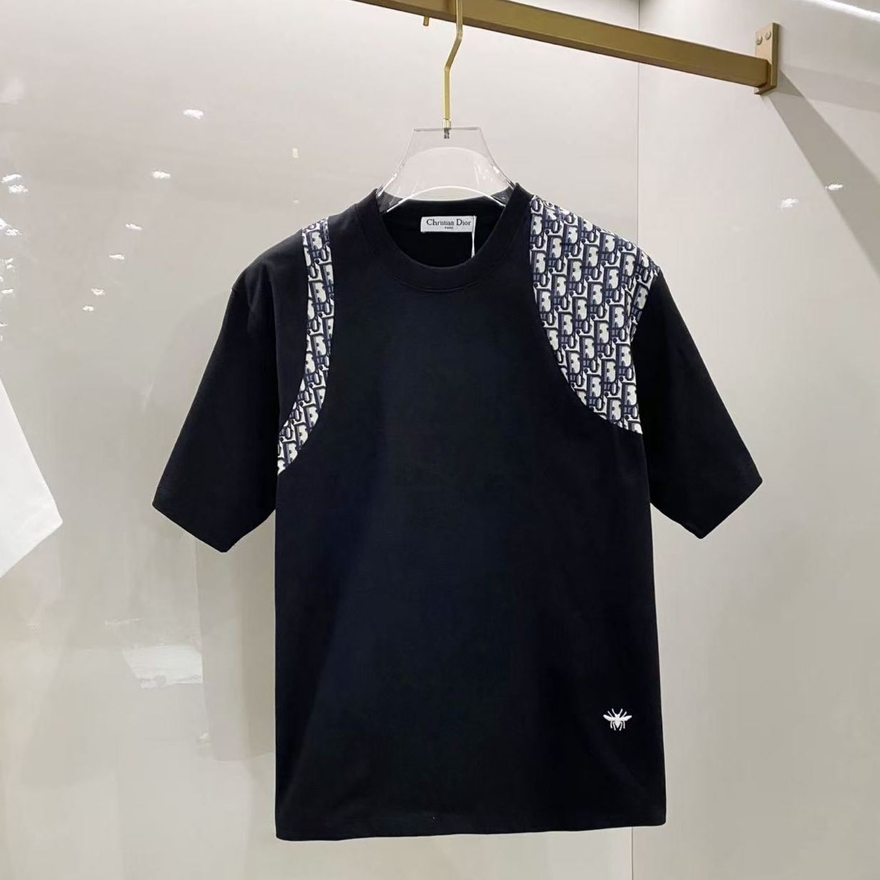 新作ラウンドネックスタイリッシュ半袖トップス、夏のトレンド万能トップス