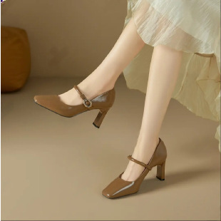 Soft leather high heels