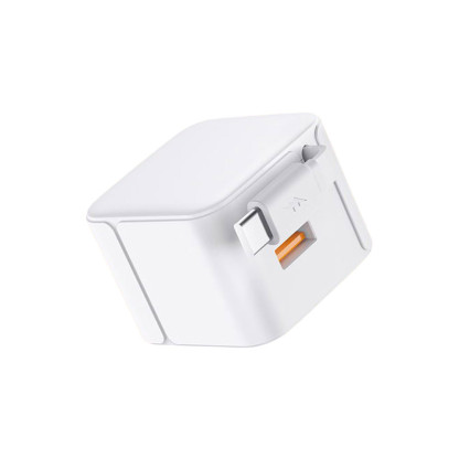 自帶伸縮快充充電器