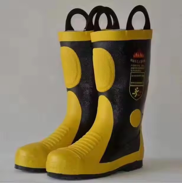 PVC One-piece Firefighting Fireman Boots Cotton Lining Anti-puncture Anti-slip Rubber Base