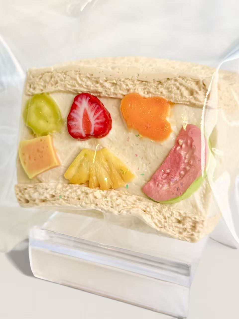 ★★★フルーツサンド まんまリアル 