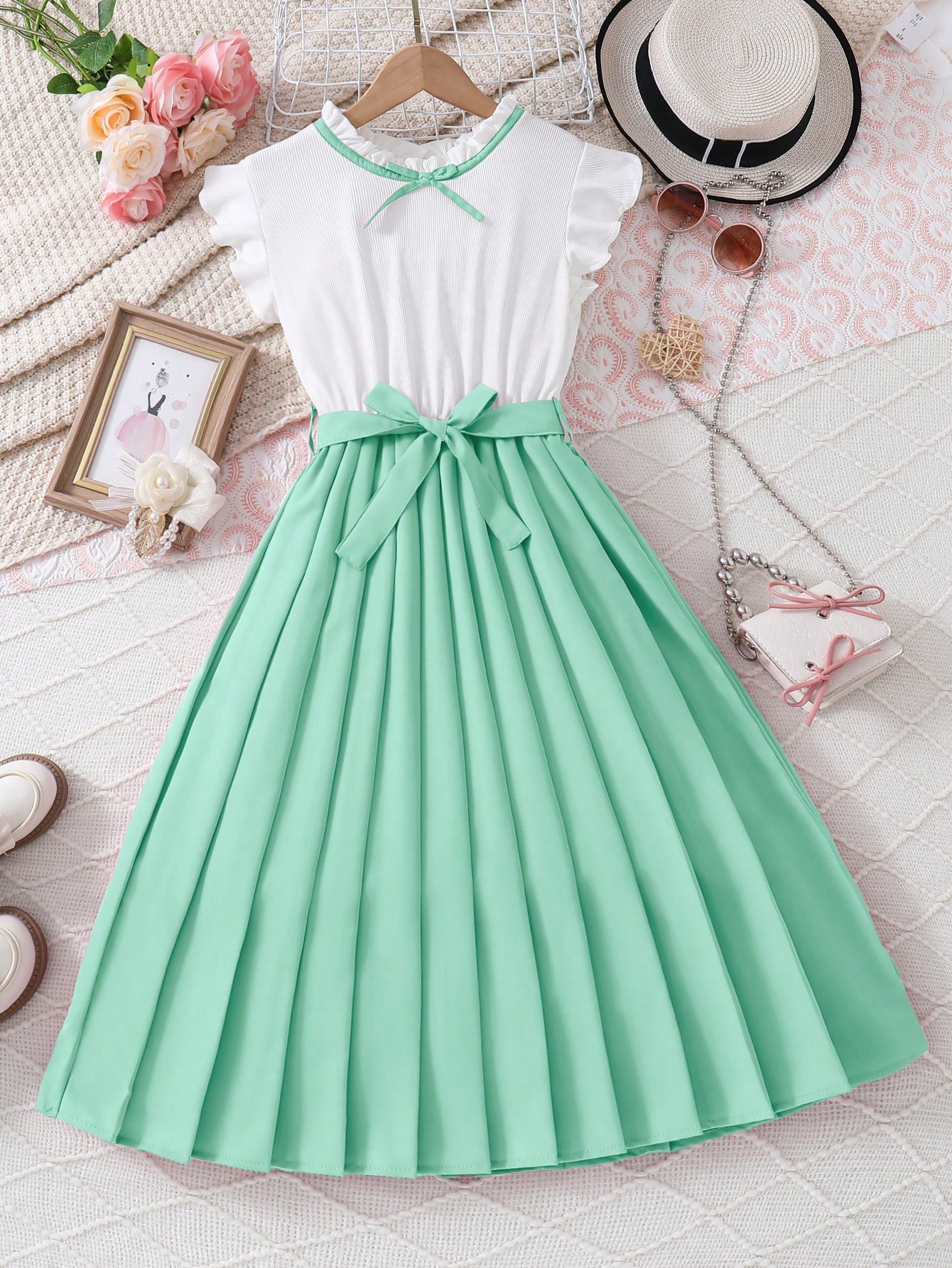 Girls' (large) dress