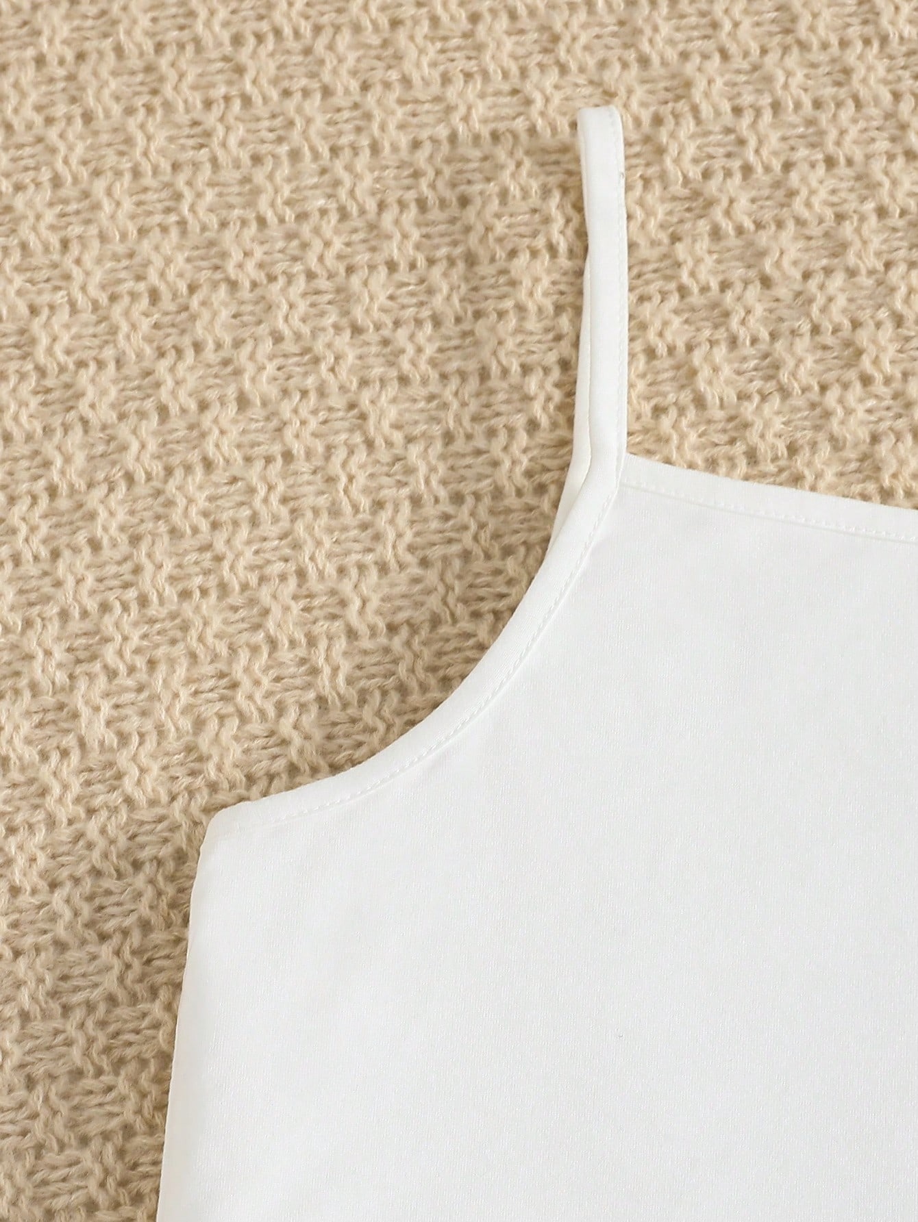 Girls' (large) vest set