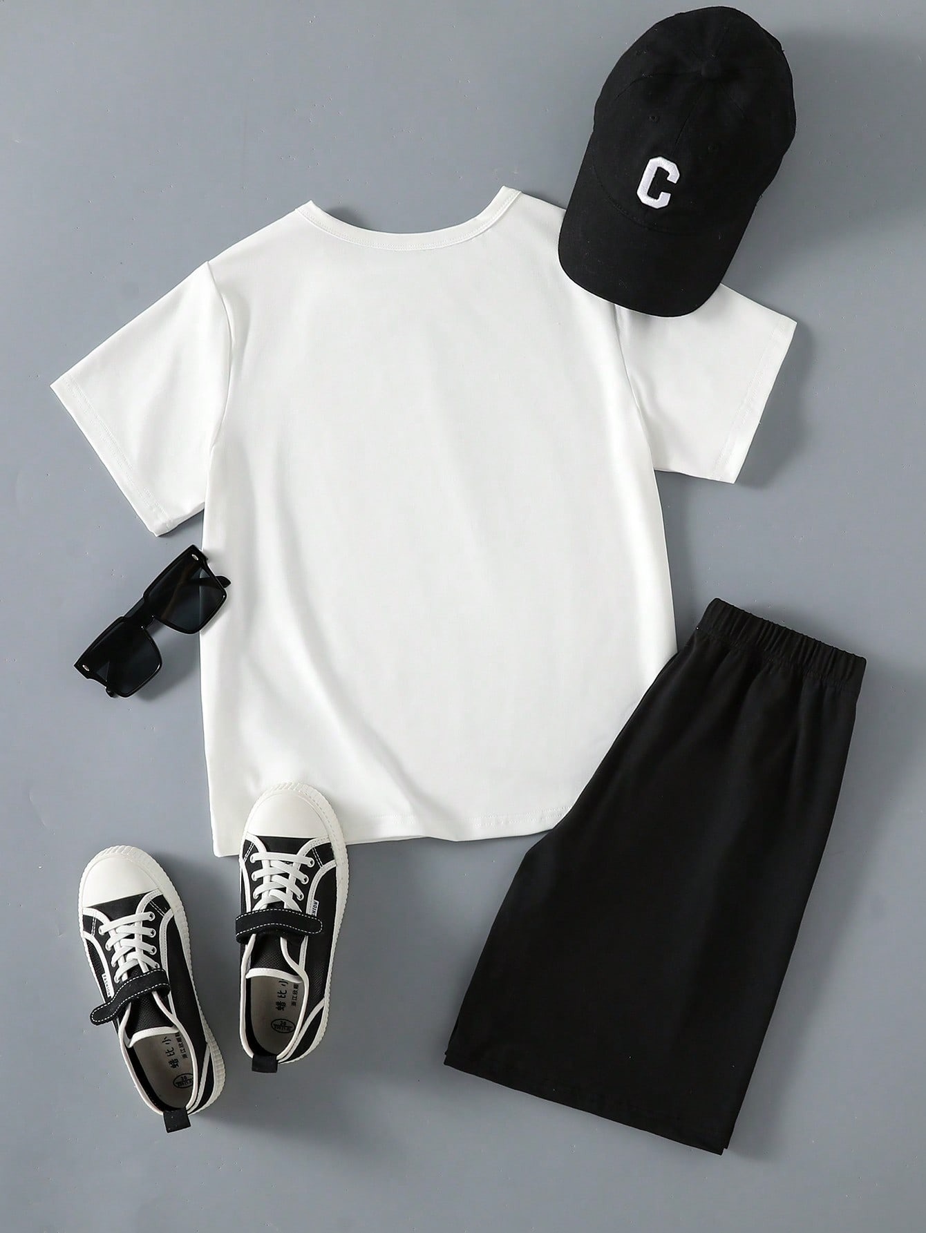 Boys' (large) T-shirt set