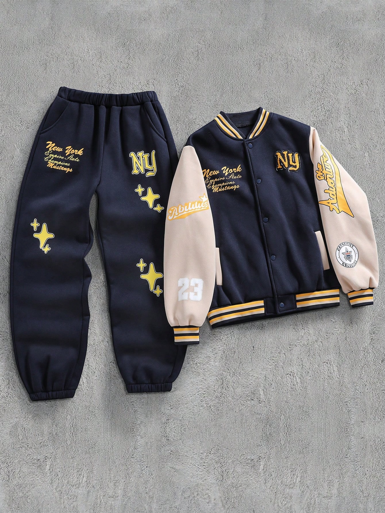  Boys' Outerwear Set