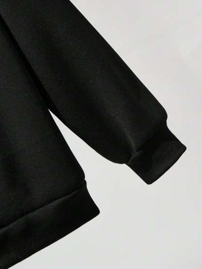  Teenage Girls' Hooded Sweatshirt