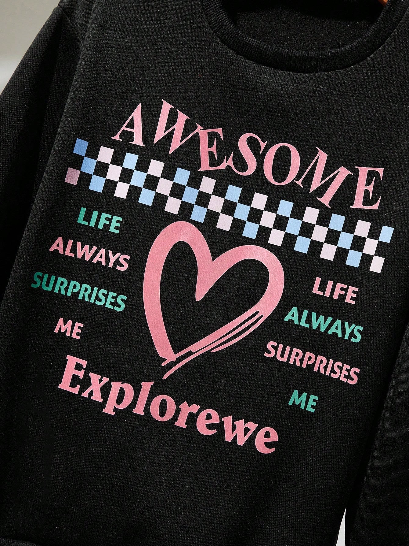  Teenage Girls' Hooded Sweatshirt