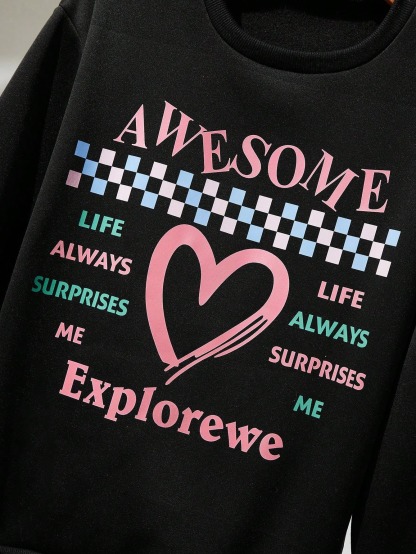  Teenage Girls' Hooded Sweatshirt