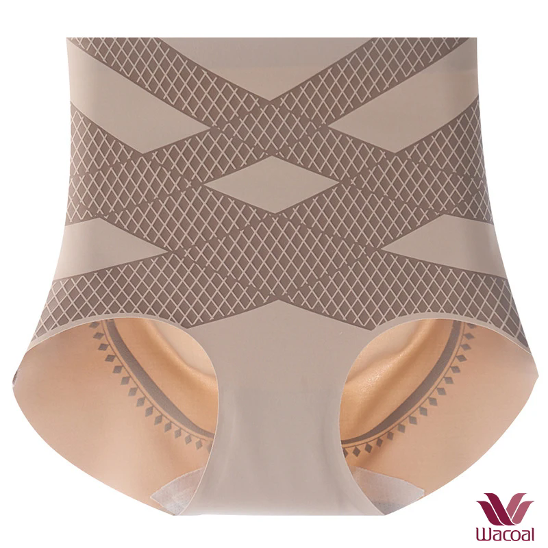 Wacoal 最後の2時間「半額」！！穿いた瞬間に視覚的に20kg痩せて見える！タイムセールで5割引！