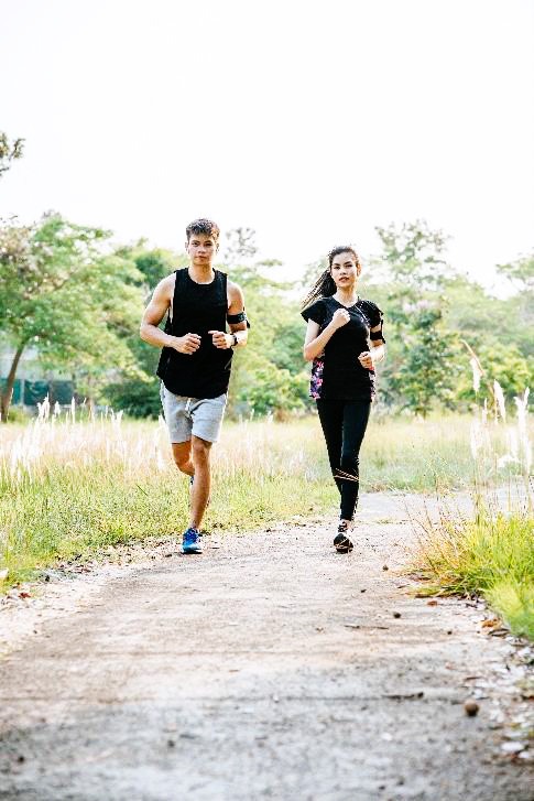 running couple