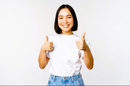 E P thumbs up white lady