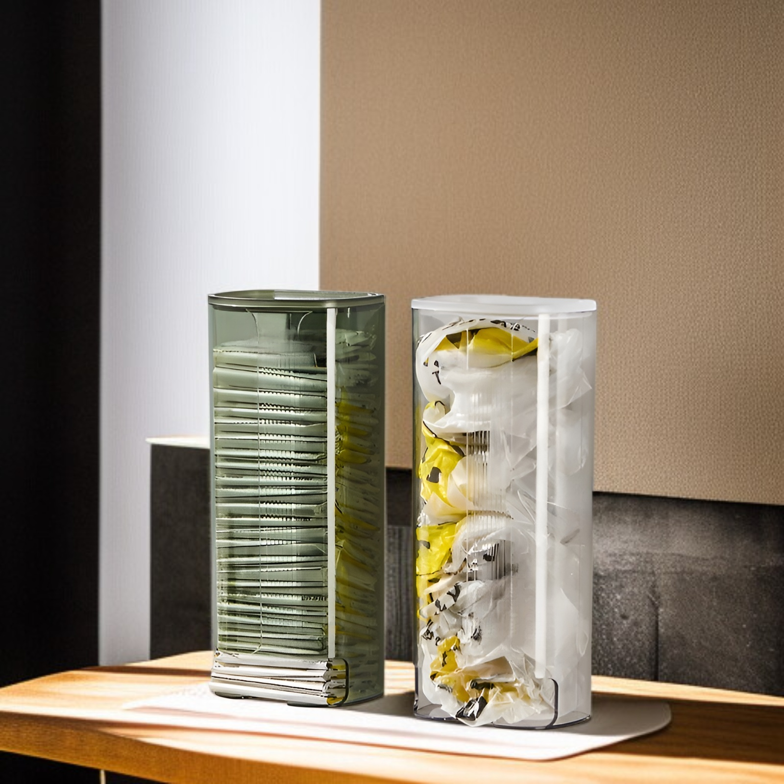 浴室使用壁掛垃圾袋收納盒場景